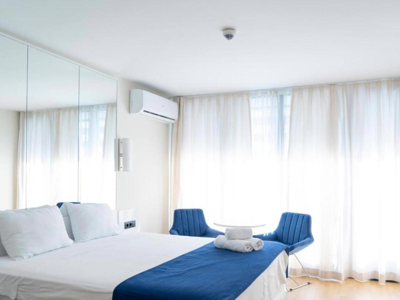 Holiday In Orbi Apartment Batumi Exterior foto