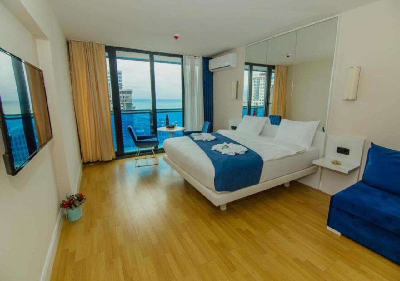 Holiday In Orbi Apartment Batumi Exterior foto